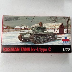 Vintage ESCI Russian Tank kv-1 type C Model Kit #8037 Made In Italy 1:72 - NOS